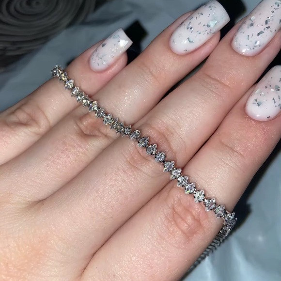Tennis Marquis Silver Diamond Zirconia 18 sm Bracelet - Picture 8 of 17
